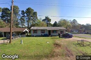 1510 S Pardue St, Vivian, LA 71082