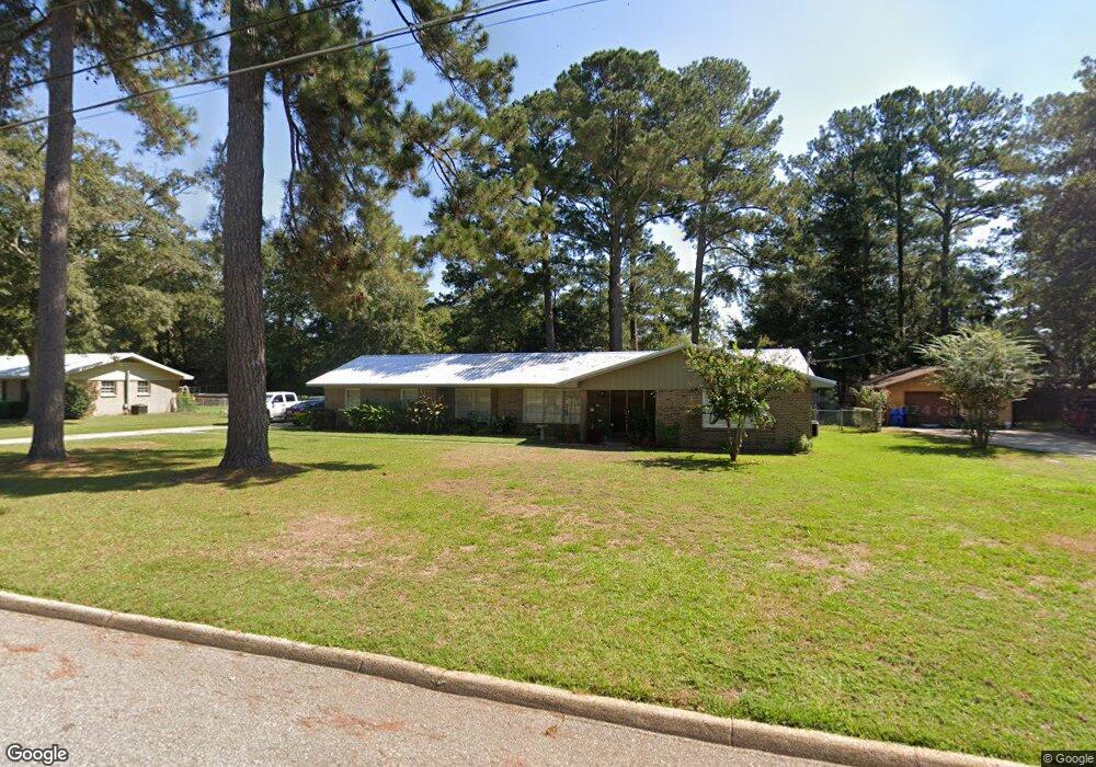 1607 Fern Dr, Dothan, AL 36301 - photo 1