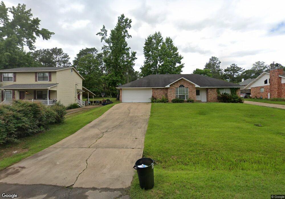 211 Dawn Dr, Pineville, LA 71360 - photo 1