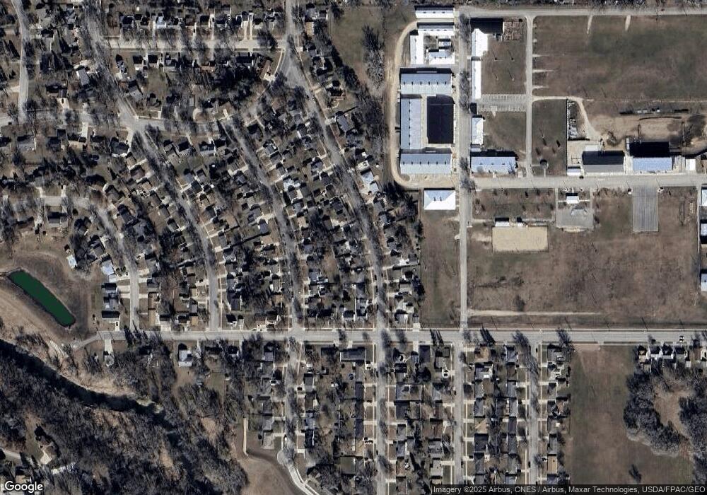 806 17th St SW, Austin, MN 55912 - photo 1