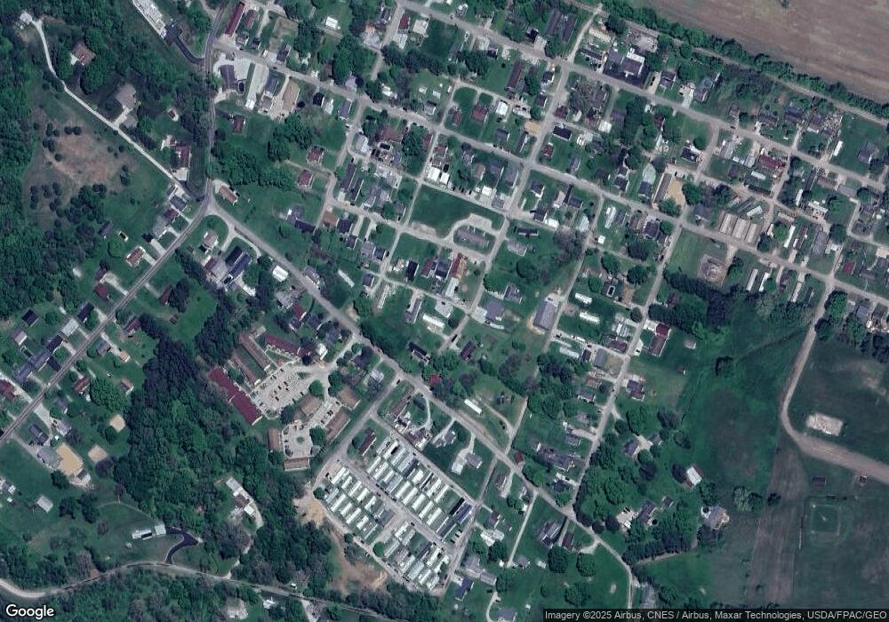 945 Hansel Ave, Logan, OH 43138 - photo 1