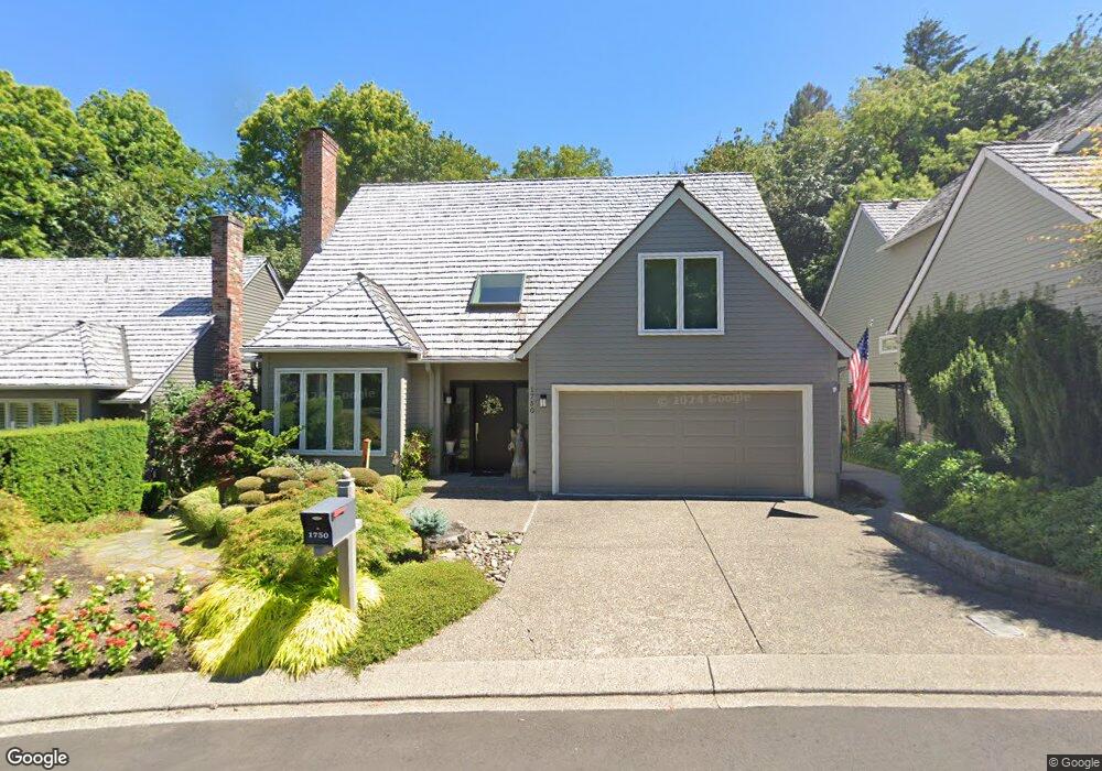 1750 Yarmouth Cir, Lake Oswego, OR 97034 - photo 1