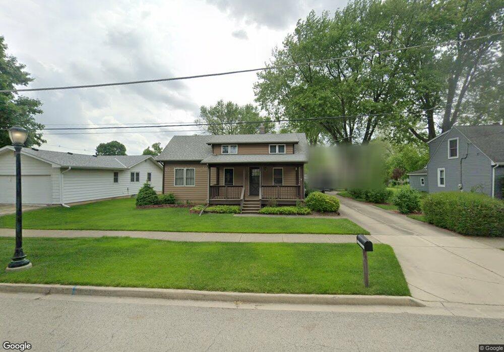 123 E Jackson St, Oswego, IL 60543 - photo 1