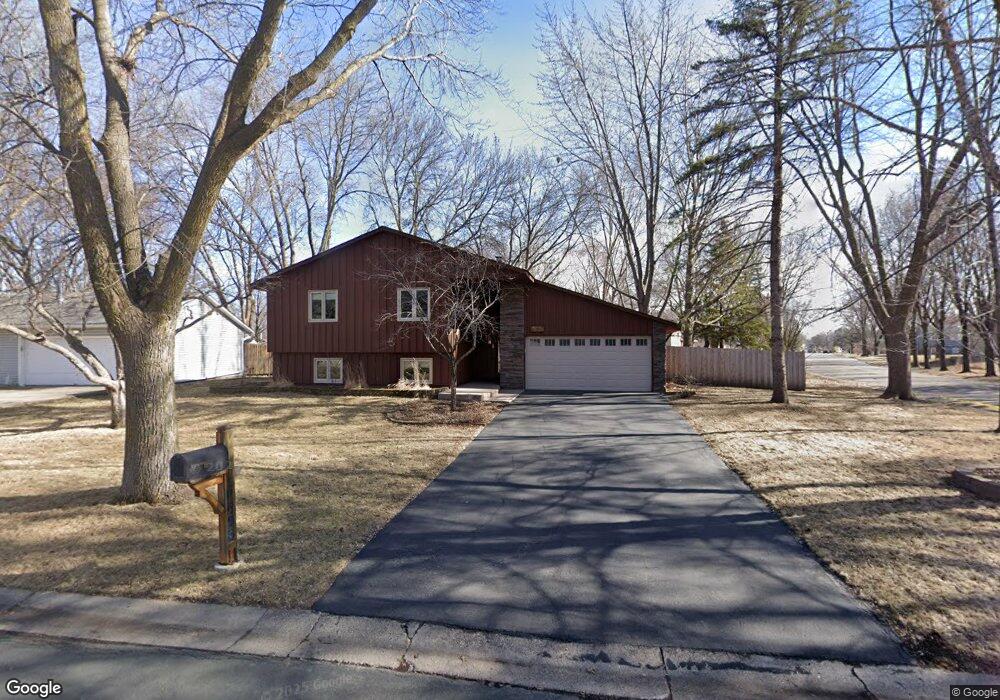10693 102nd Place N, Maple Grove, MN 55369 - photo 1