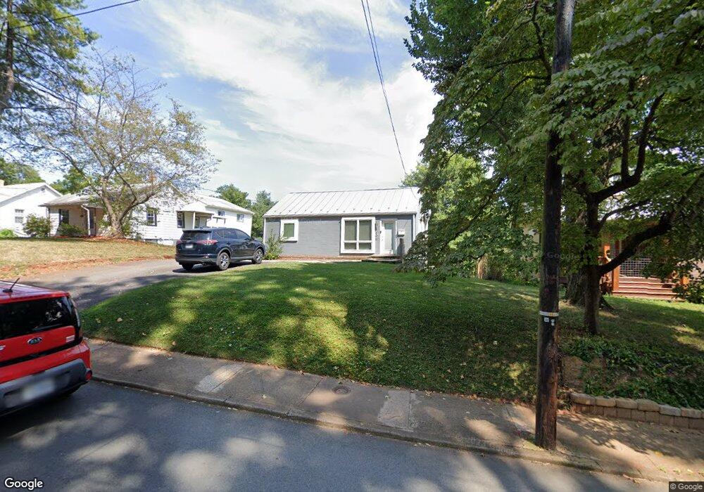 1606 Monticello Rd, Charlottesville, VA 22902 - photo 1