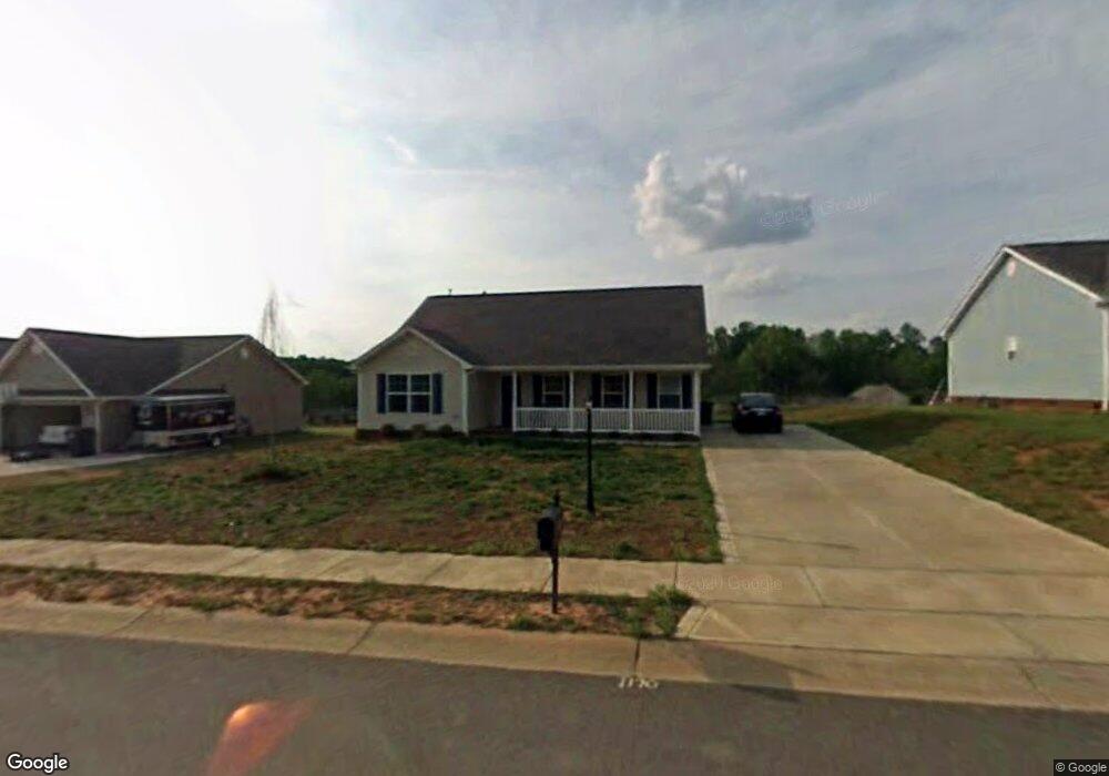 535 Pennyfields Ln, Clover, SC 29710 - photo 1