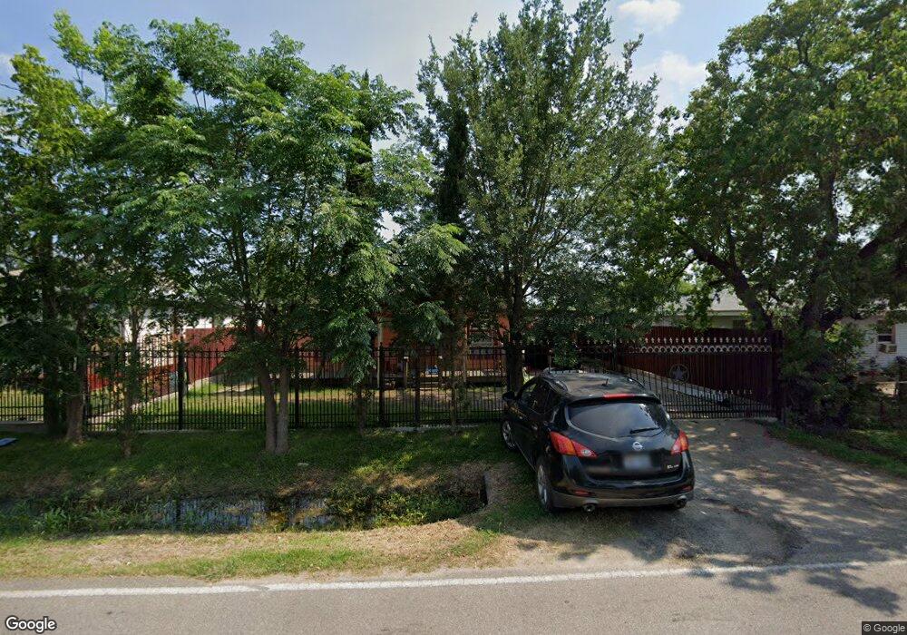 3710 Cedar Hill Ln, Houston, TX 77093 - photo 1