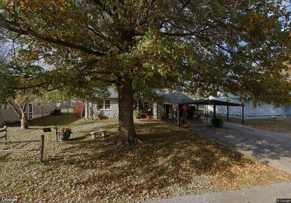 604 N B Ave, Cleveland, OK 74020 - photo 1