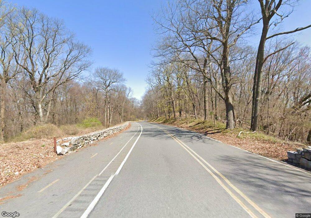 6376 Skyline Dr, Reading, PA 19606 - photo 1