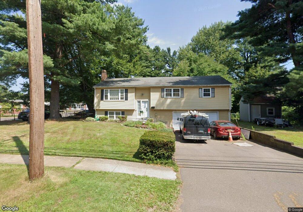 66 N Maple St, Enfield, CT 06082 - photo 1