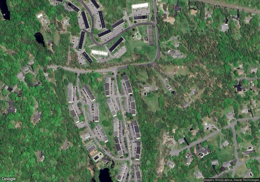 7 Scarborough Ln unit B, Wappingers Falls, NY 12590 - photo 1