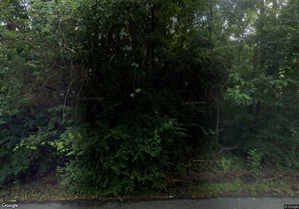 11665 Bachelors Hope Ct, Swan Point, MD 20645 - photo 1