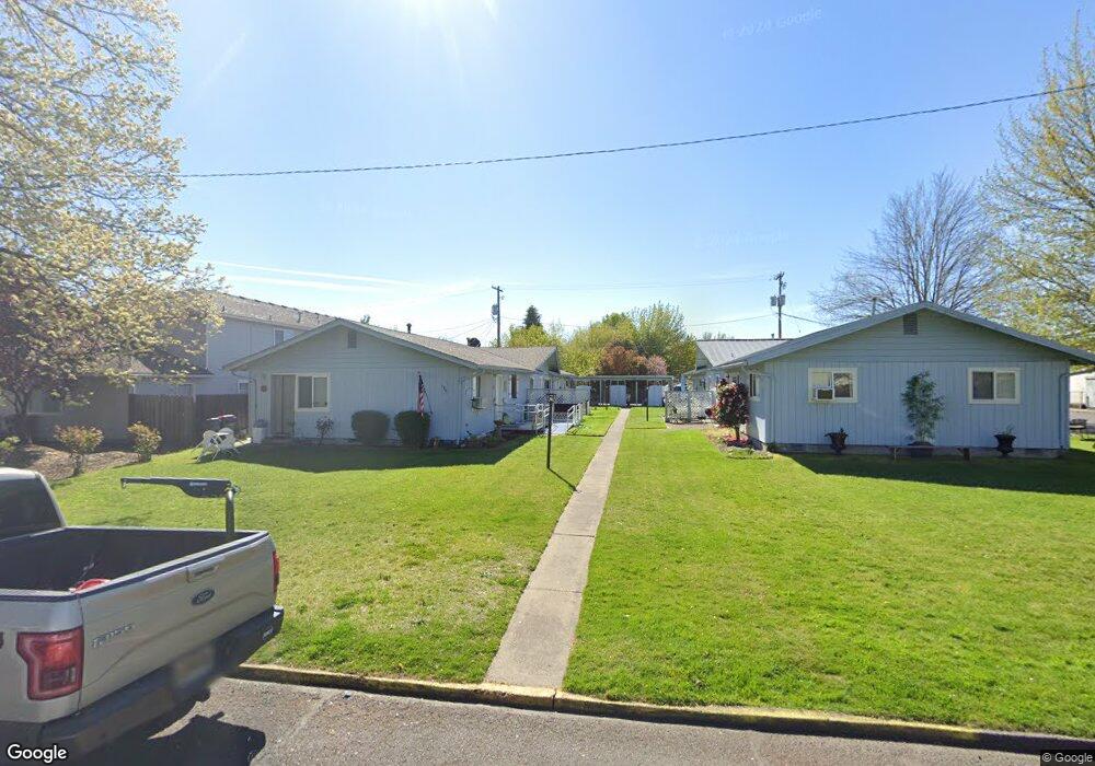 116 Alder St, Central Point, OR 97502 - photo 1