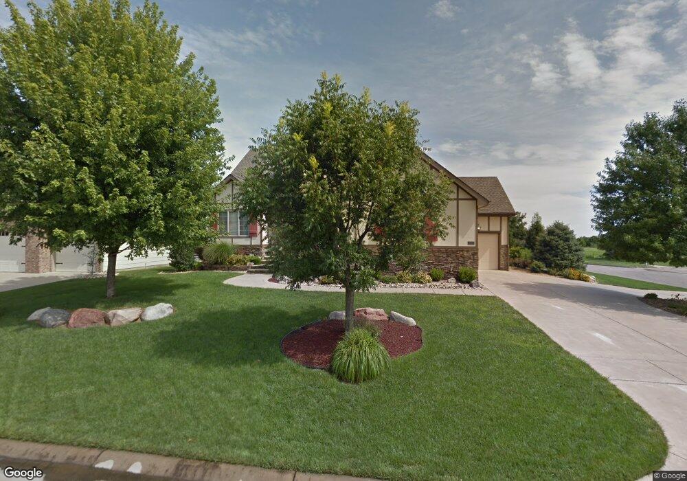 3869 N Watercress Ct, Maize, KS 67101 - photo 1