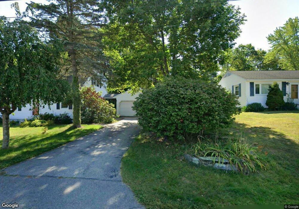 4 Cheyenne Dr, Nashua, NH 03063 - photo 1