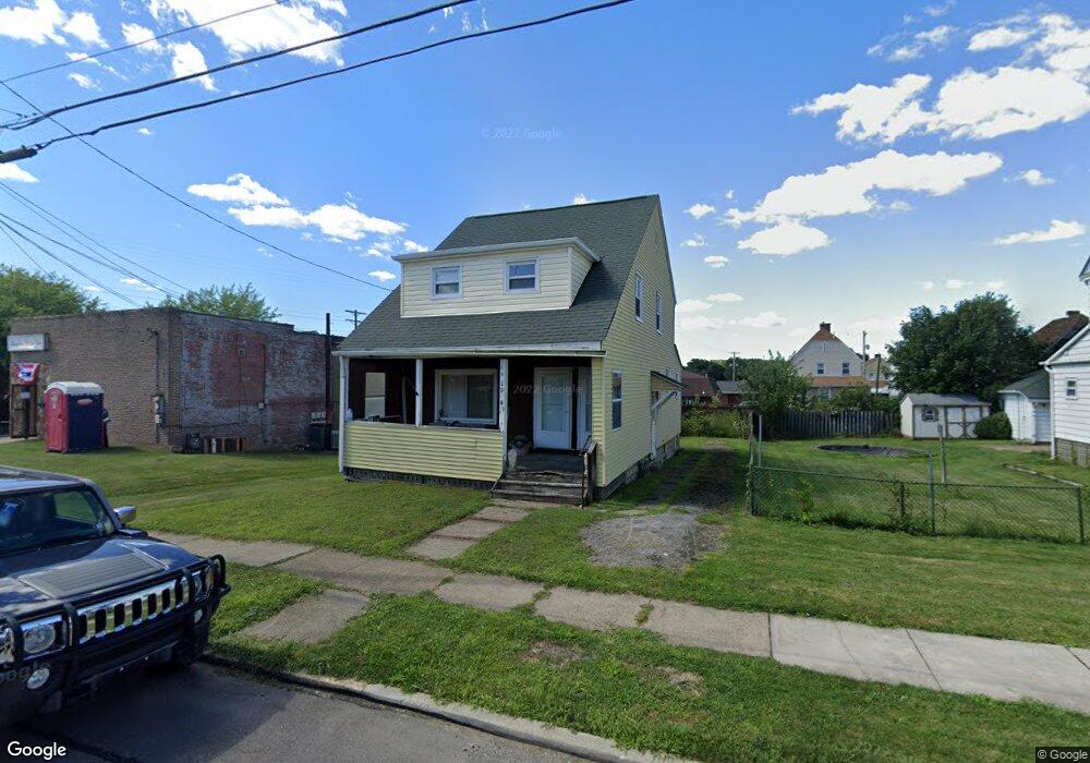 1924 Irwin St, Aliquippa, PA 15001 - photo 1