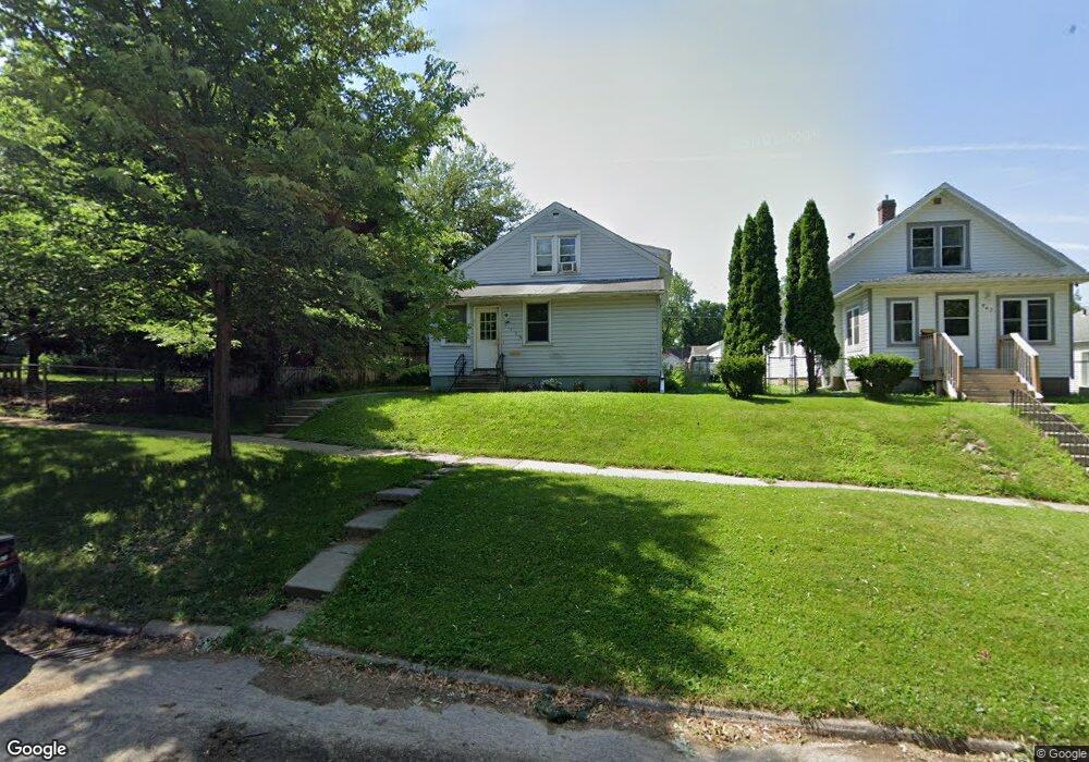 943 18th Ave SW, Cedar Rapids, IA 52404 - photo 1