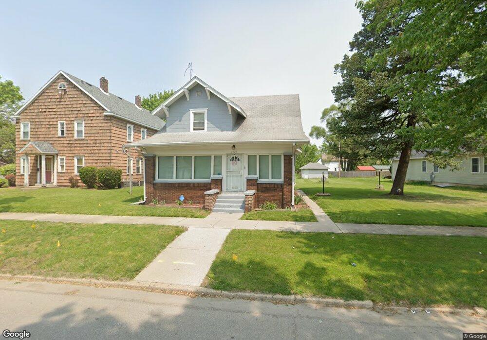 1026 W Wolf Ave, Elkhart, IN 46516 - photo 1