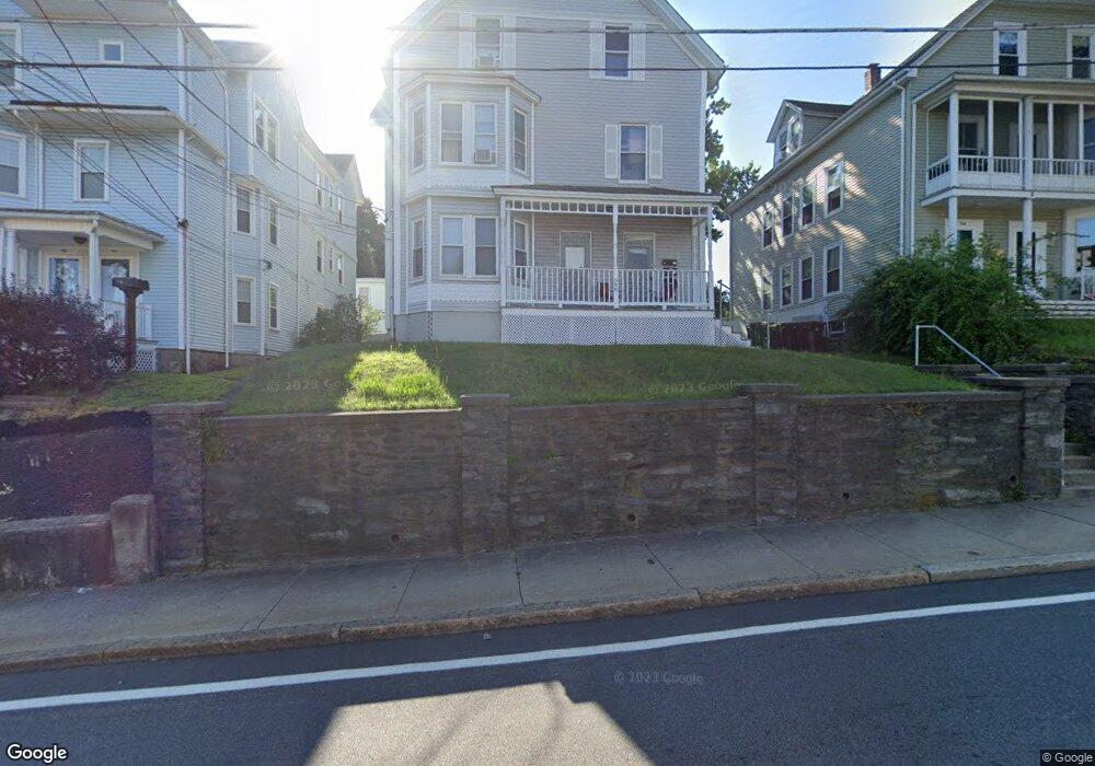 580 Park Ave, Woonsocket, RI 02895 - photo 1