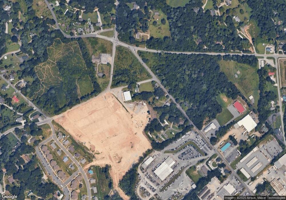 110 Baldwin Hill Ave, Hendersonville, NC 28792 - photo 1