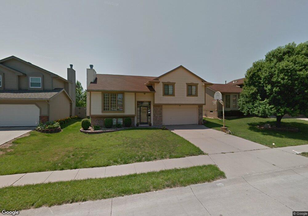 12951 Lark St, Omaha, NE 68164 - photo 1