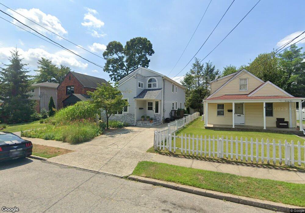 19 Cottonwood Rd, Port Washington, NY 11050 - photo 1