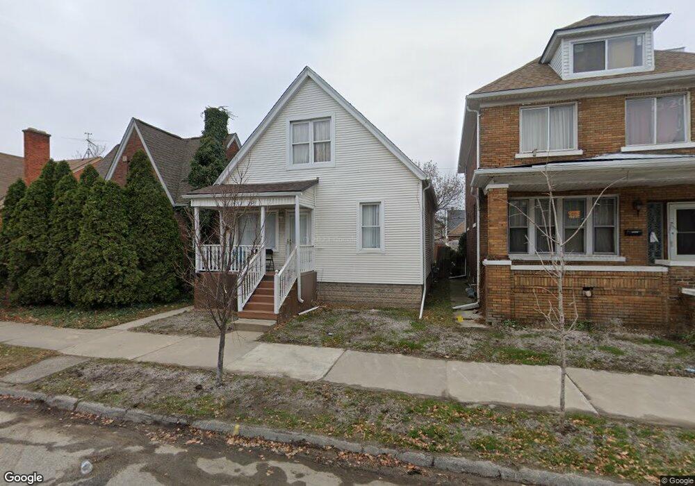 3033 Evaline St, HamtraMcK, MI 48212 - photo 1