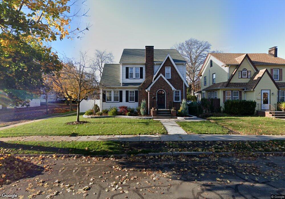 652 Bryant St, Rahway, NJ 07065 - photo 1