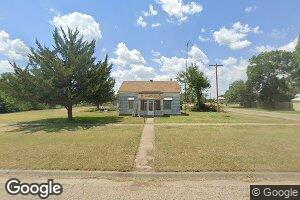 403 S Main St, Lucas, KS 67648