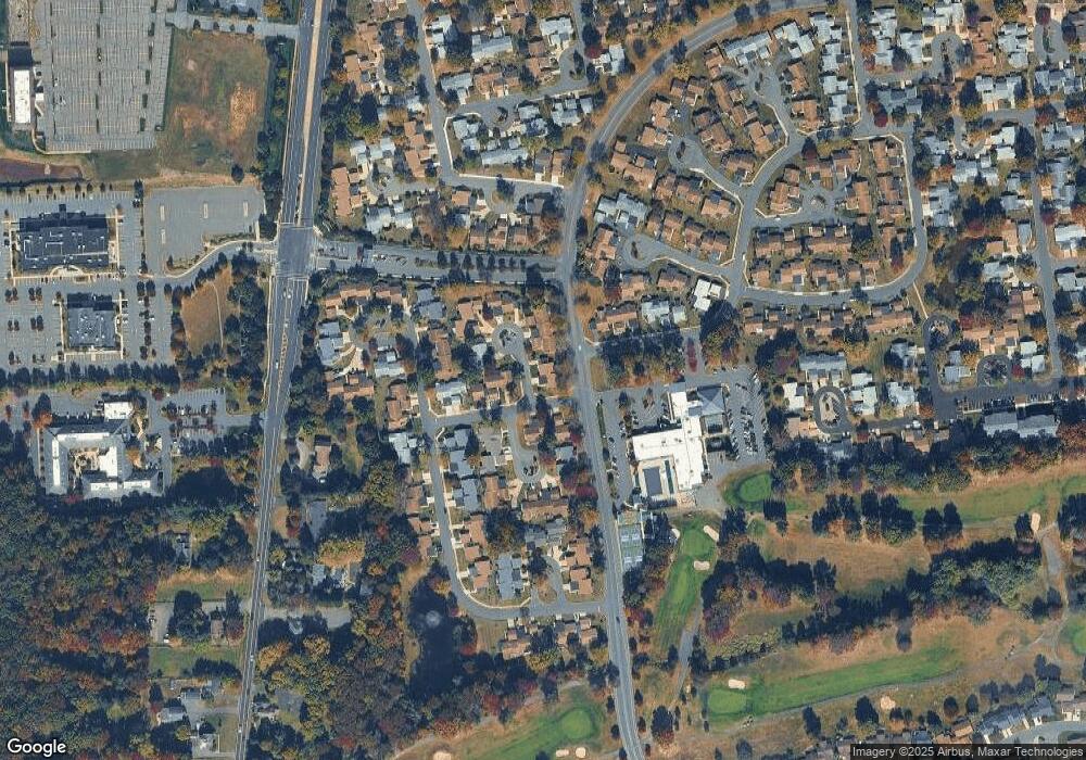 41 Catalpa Plaza unit 41A, Monroe Township, NJ 08831 - photo 1