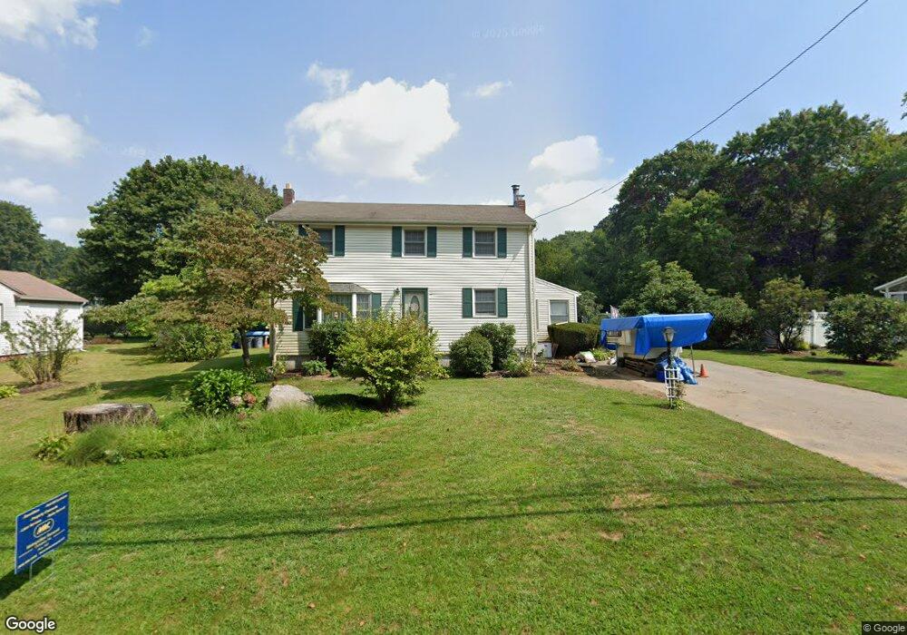 591 Maple St, Franklin, MA 02038 - photo 1