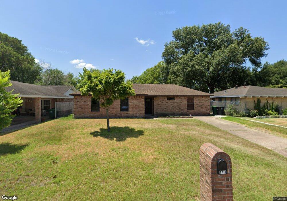1711 Willow Rock Rd, Houston, TX 77088 - photo 1