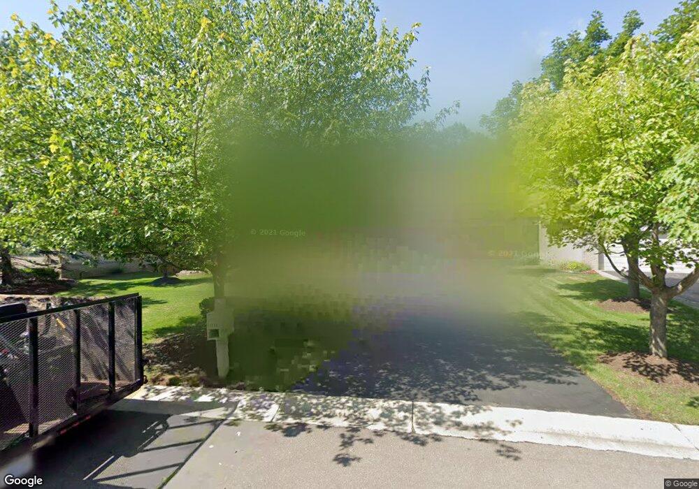 4733 Woodbine Cir unit 12, West Bloomfield, MI 48323 - photo 1