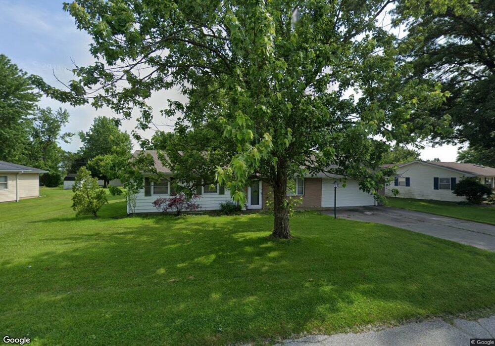 302 Toll Cir, Bluffton, IN 46714 - photo 1