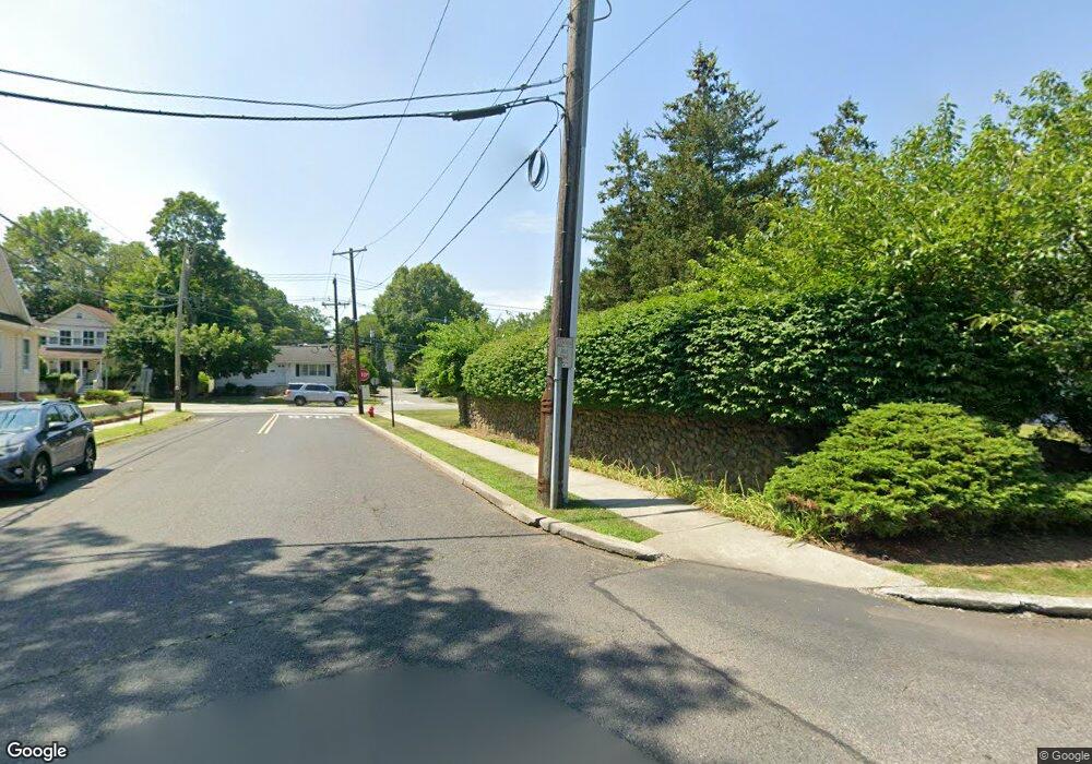 1-2 Vernon Ct, Waldwick, NJ 07463 - photo 1