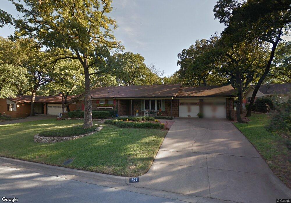 705 Timberhill Dr, Hurst, TX 76053 - photo 1