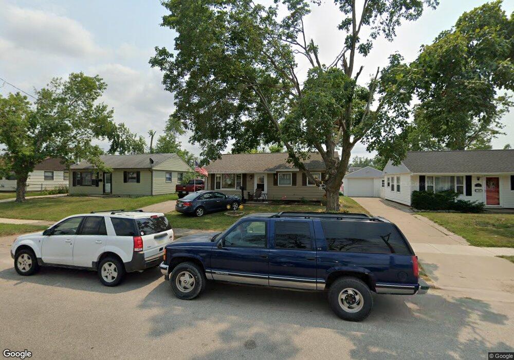 1603 10th Ave SW, Cedar Rapids, IA 52404 - photo 1