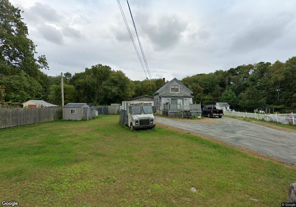 30 Spring St, North Dartmouth, MA 02747 - photo 1