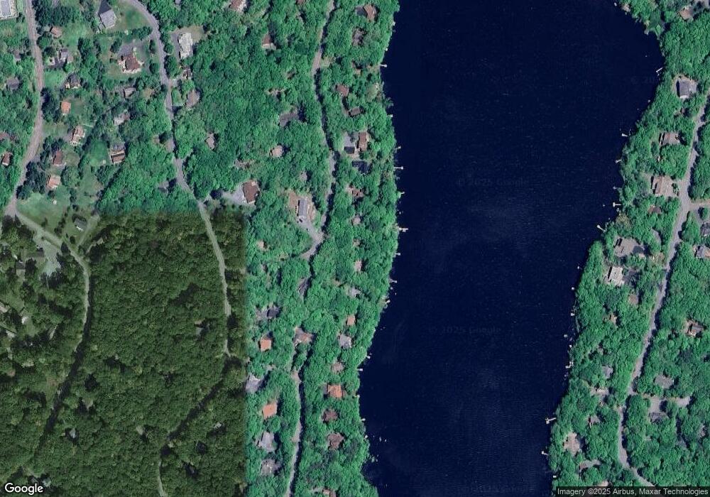 806 Dogwood Ct, Hawley, PA 18428 - photo 1