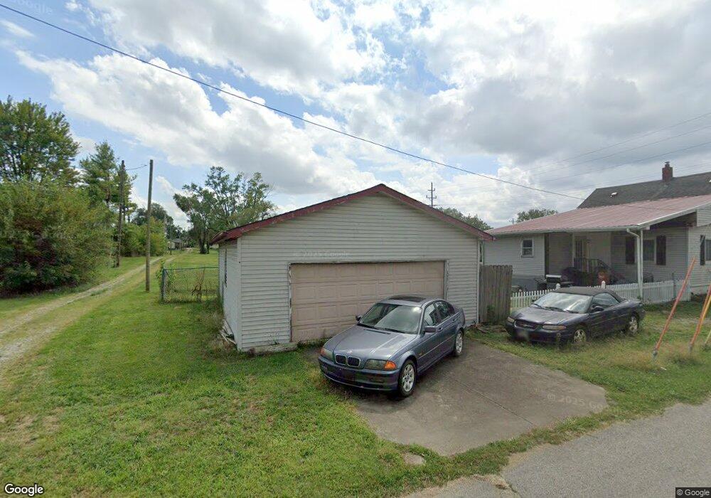 441 N Mapleton St, Columbus, IN 47201 - photo 1