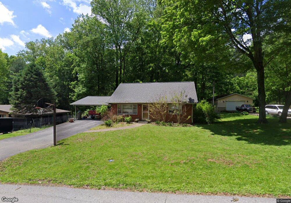 955 Woodland Ave, Corydon, IN 47112 - photo 1