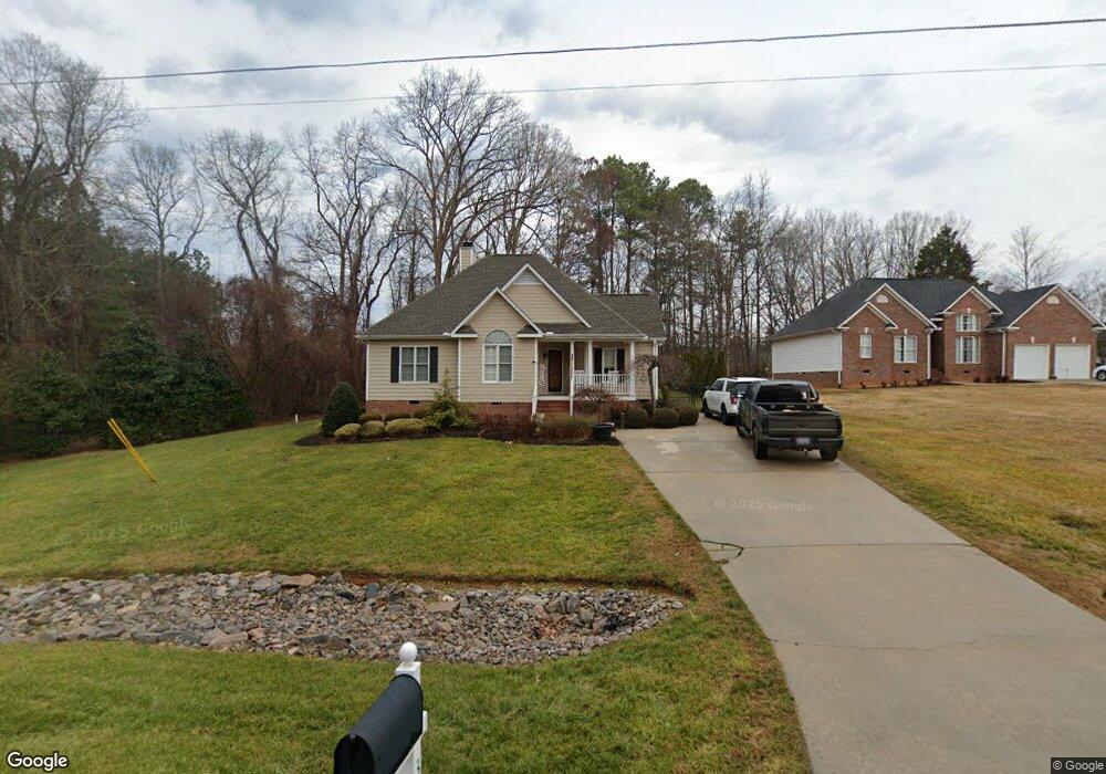 301 E Quail Ridge Rd, Oxford, NC 27565 - photo 1