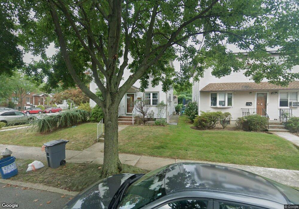 5026 189th St, Fresh Meadows, NY 11365 - photo 1