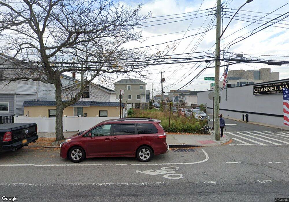 10-01 Cross Bay Blvd, Broad Channel, NY 11693 - photo 1