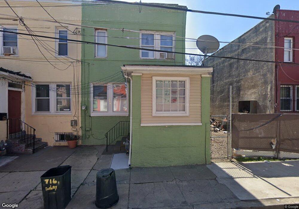 714 Bailey St, Camden, NJ 08102 - photo 1