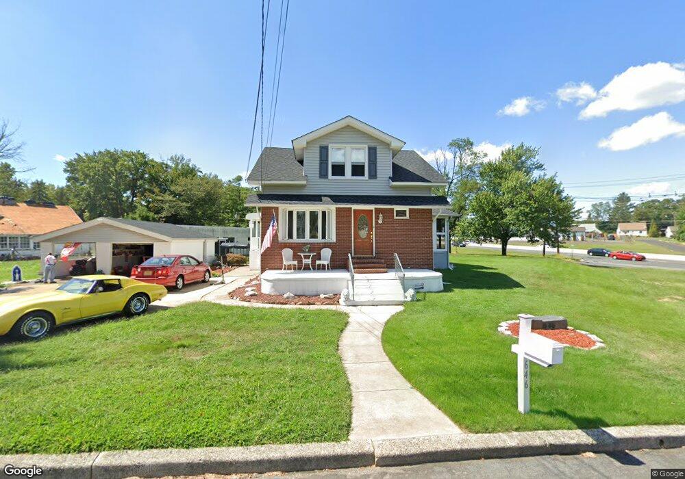 646 Kenilworth Ave, Cherry Hill, NJ 08002 - photo 1