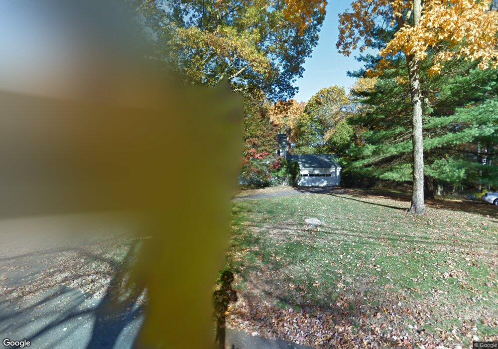 9 Sunnyside Ln, Westport, CT 06880 - photo 1