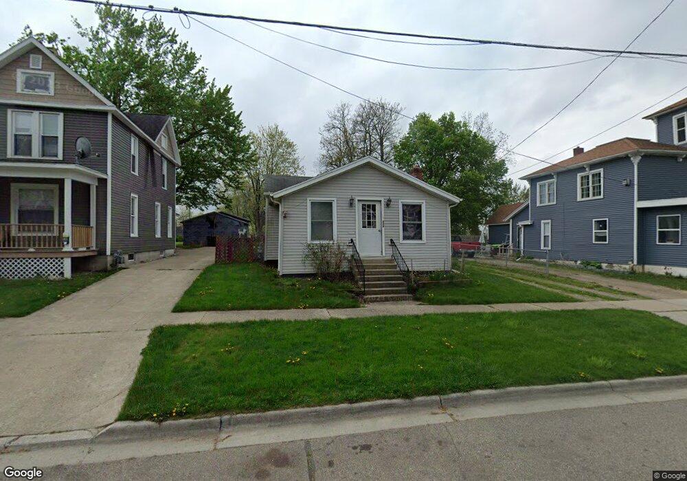 524 Frank St, Adrian, MI 49221 - photo 1