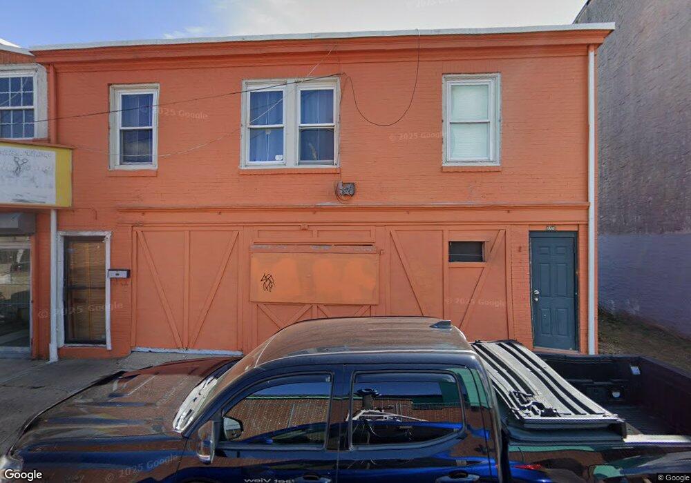 847 Moss St, Reading, PA 19604 - photo 1