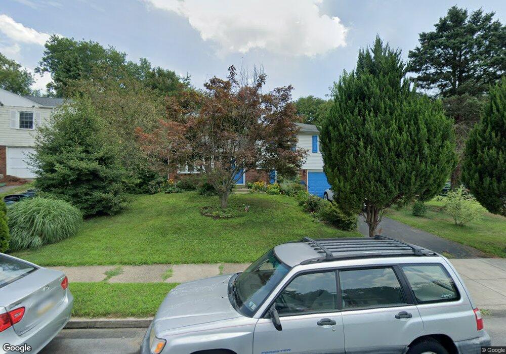 1048 Georgetown Rd, Swarthmore, PA 19081 - photo 1